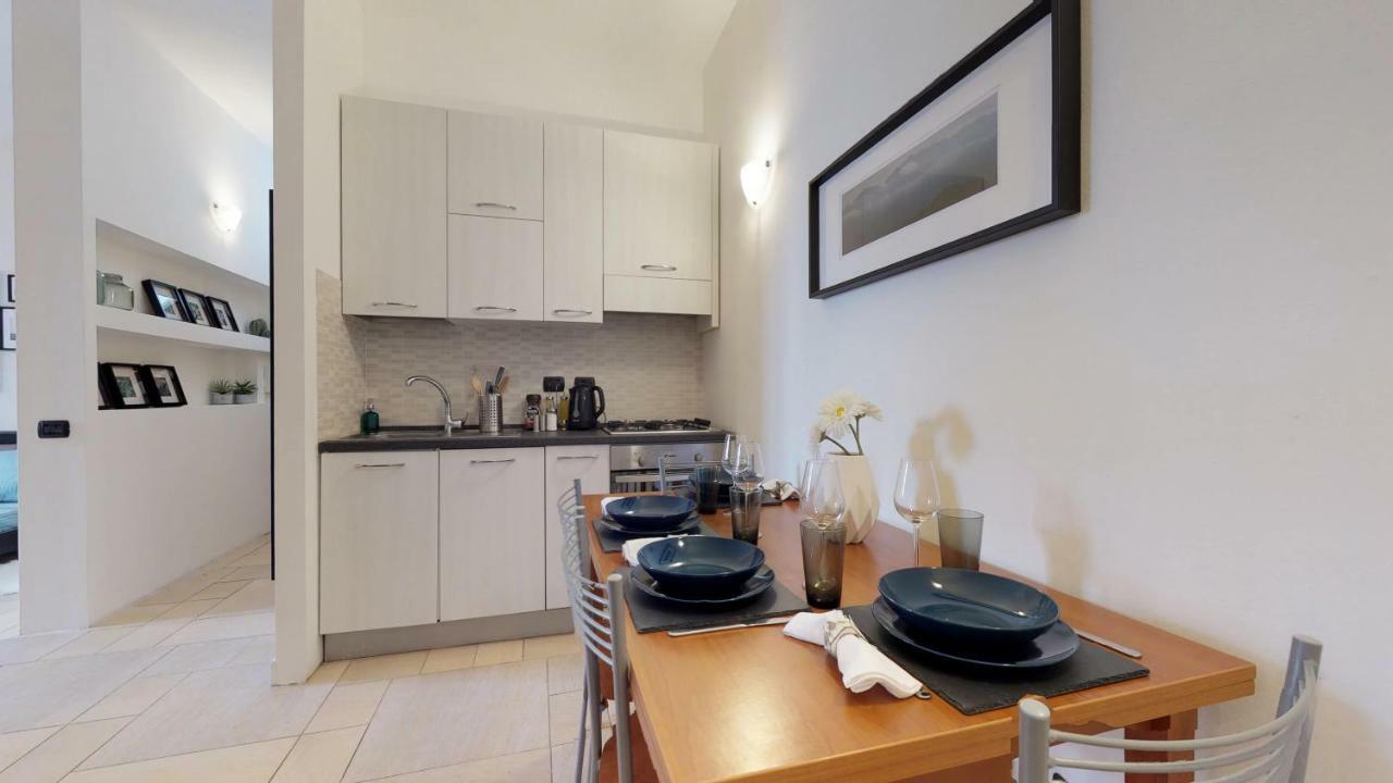 Apartment With Private Garden Near San Siro Stadium มิลาน ภายนอก รูปภาพ