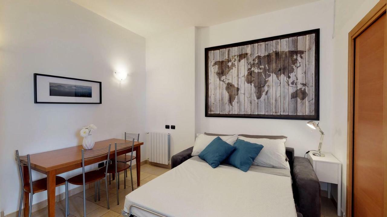 Apartment With Private Garden Near San Siro Stadium มิลาน ภายนอก รูปภาพ