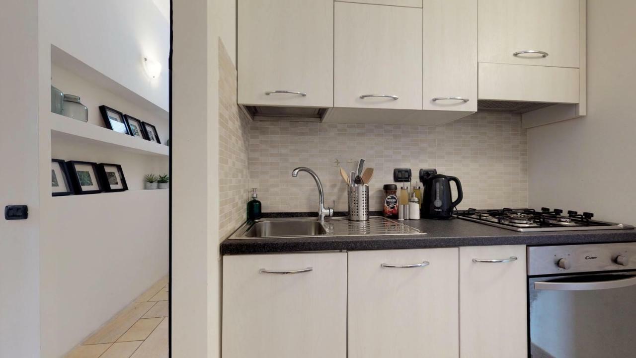 Apartment With Private Garden Near San Siro Stadium มิลาน ภายนอก รูปภาพ